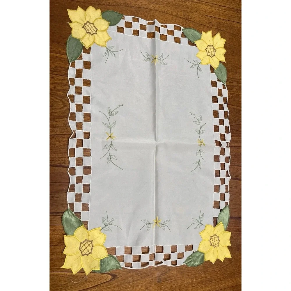 Set of 2 Vtg Sunflower 14